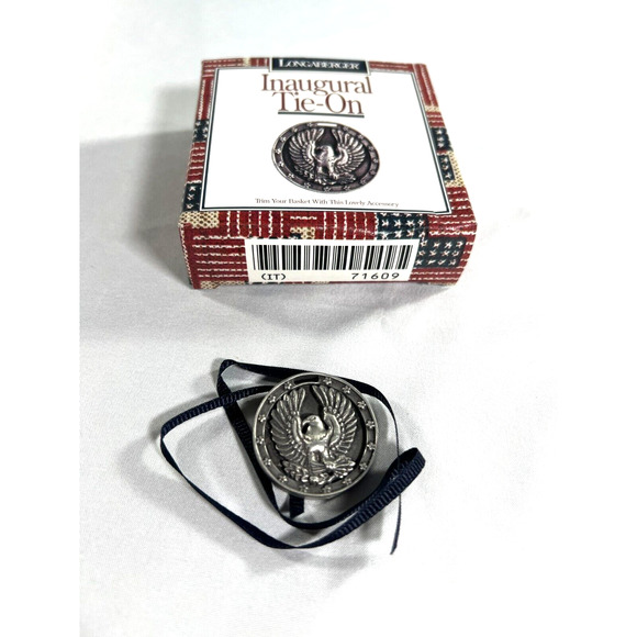 1997 Longaberger Inaugural Eagle Pewter Round Tie-on Vintage - Picture 1 of 3